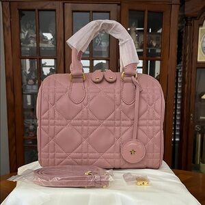 Source Unknown Pink Quilted Crossbody Satchel Handbag!